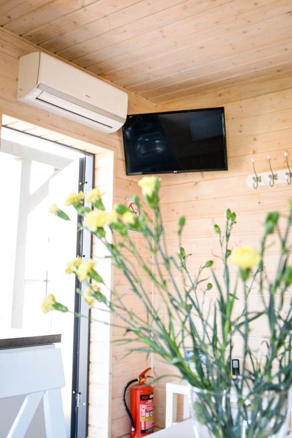 Domki Komfort Caloroczne ซาตอร์ ภายนอก รูปภาพ